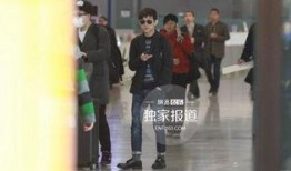 何炅机场爆料视频播放,揭秘明星日常幕后趣事